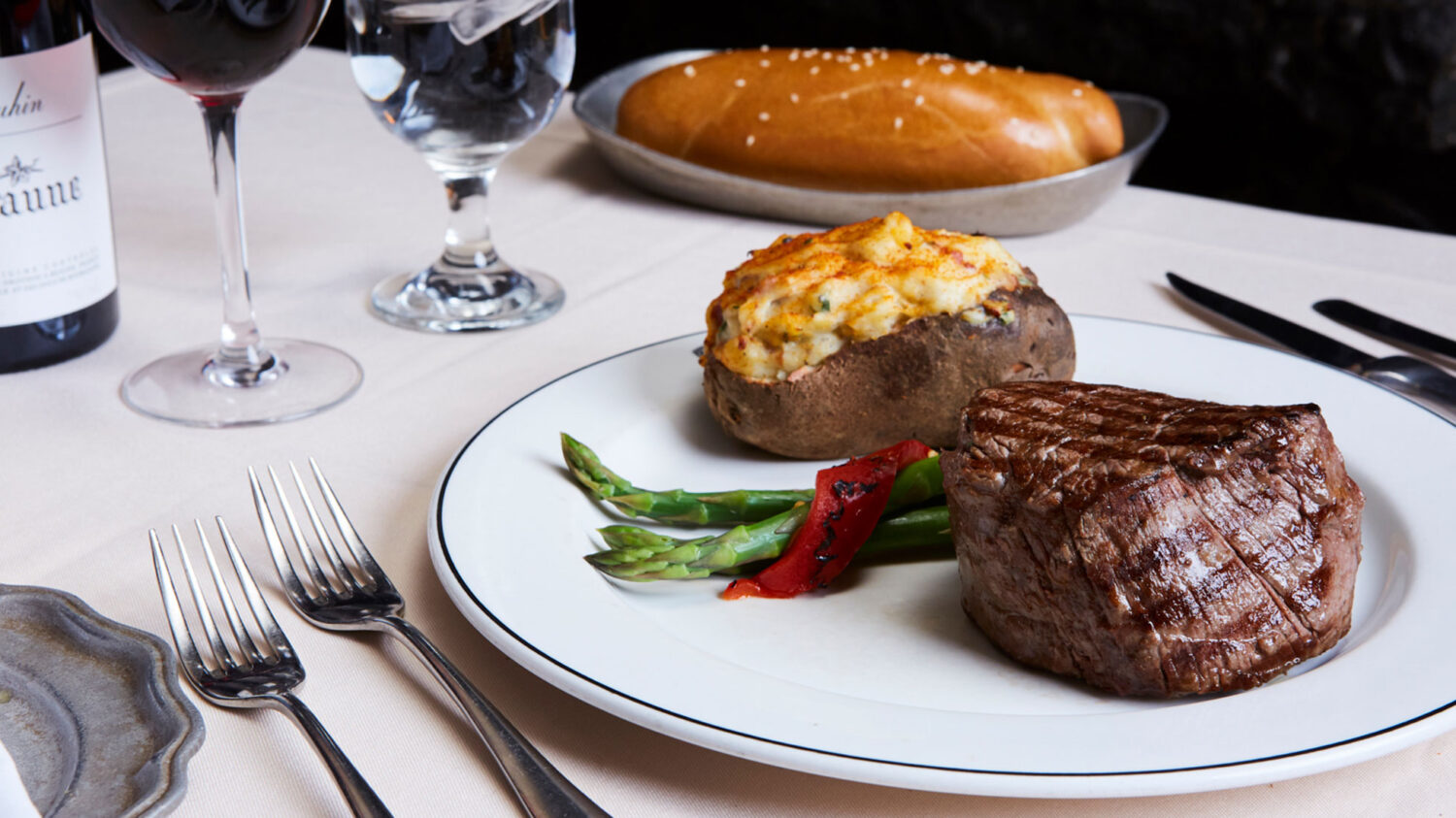 Gibbys Experience the Steaks & Seafood